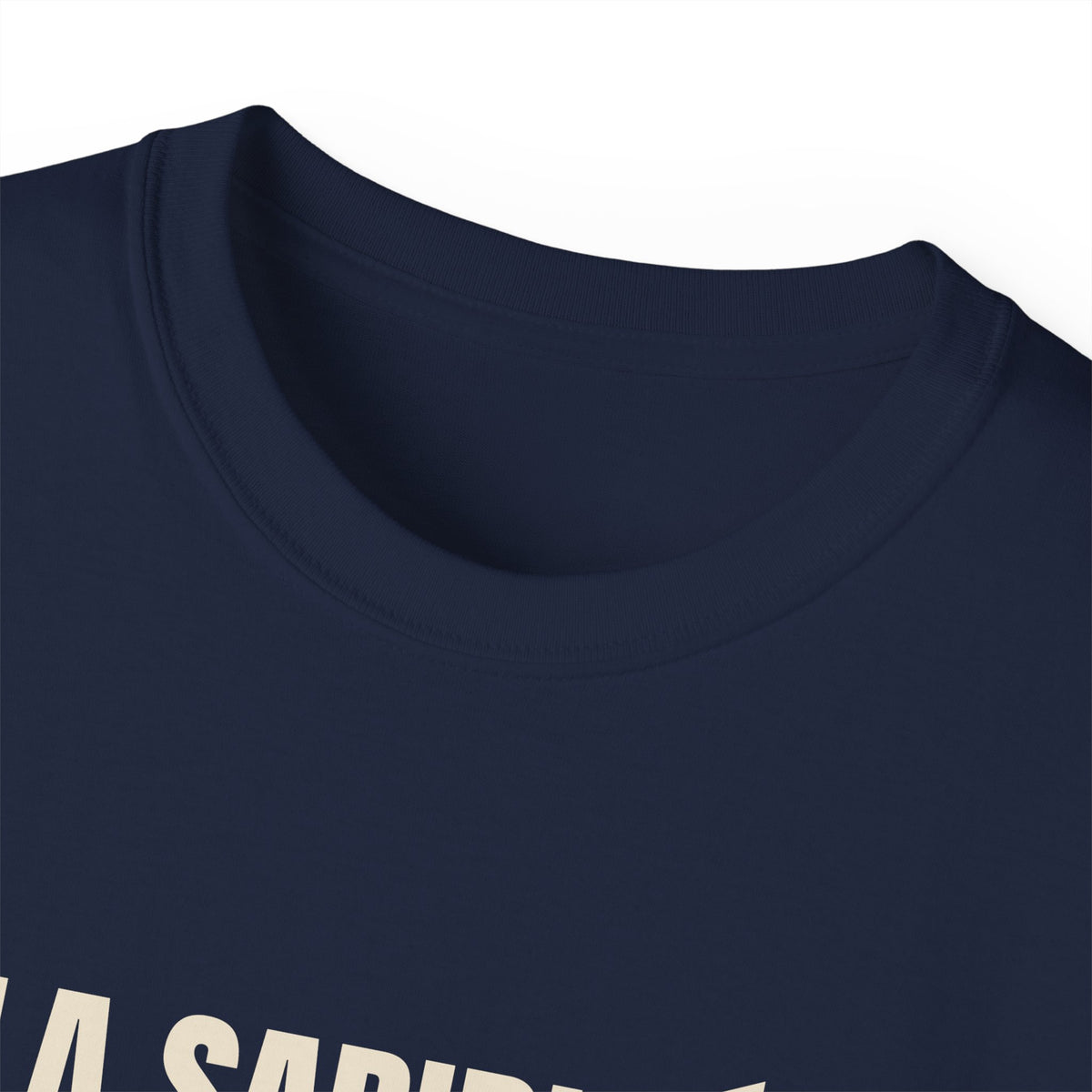 La Sabiduría Me Queda Bien Tee — Gray Out Loud (Spanish)