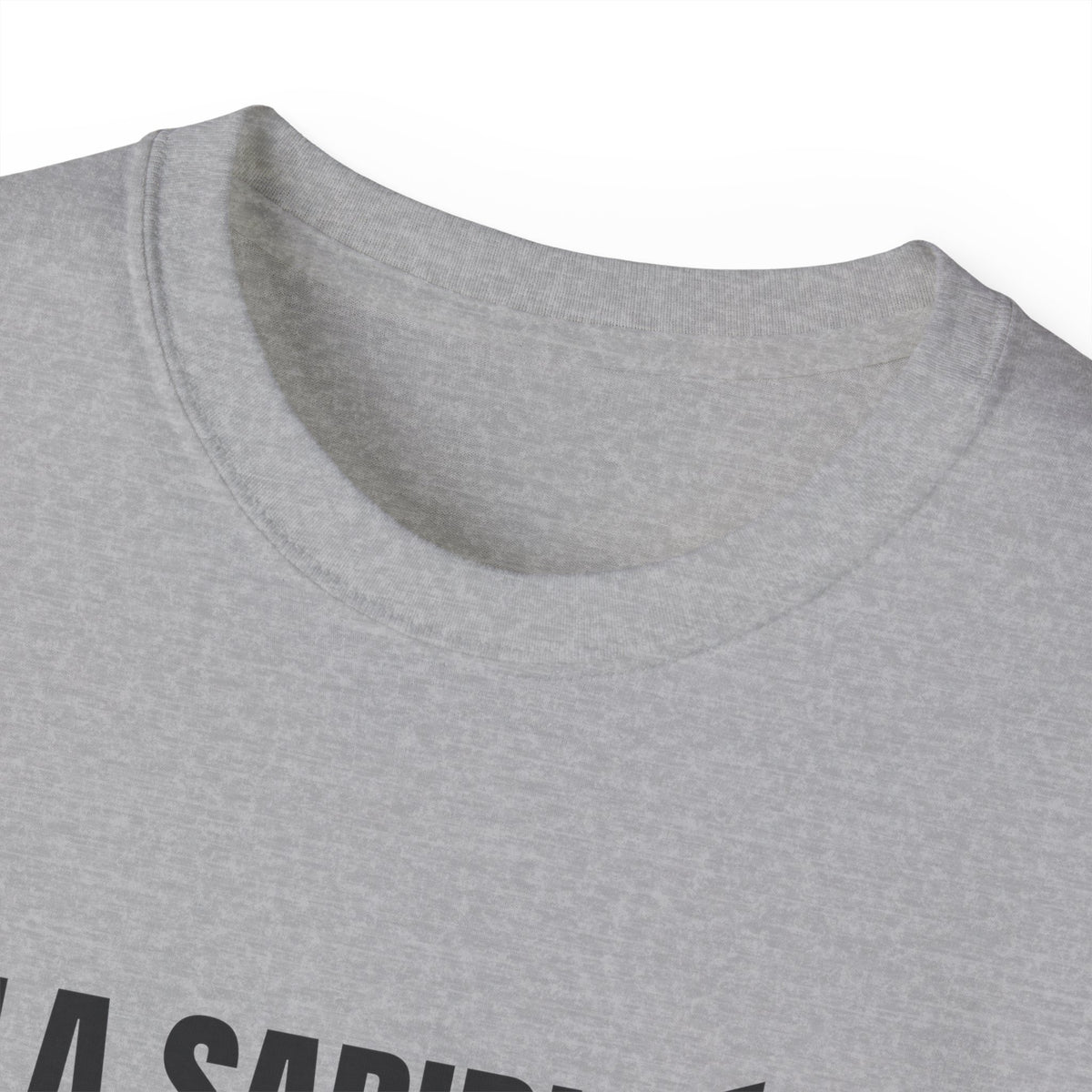 La Sabiduría Me Queda Bien Tee — Gray Out Loud (Spanish)